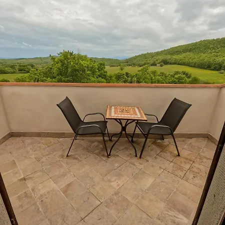Tuscany Villa *